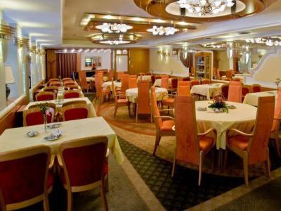 Hotel Eroplan Rožnov pod Radhoštěm 외부 사진